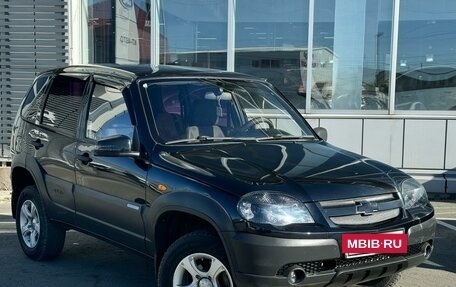 Chevrolet Niva I рестайлинг, 2011 год, 539 000 рублей, 3 фотография