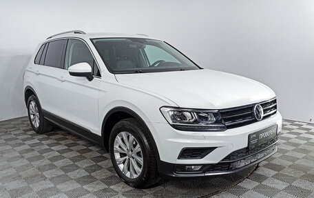 Volkswagen Tiguan II, 2018 год, 2 734 000 рублей, 3 фотография