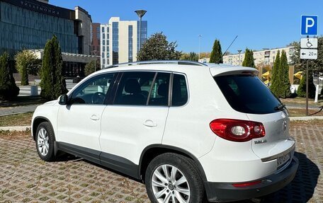 Volkswagen Tiguan I, 2008 год, 1 140 000 рублей, 4 фотография