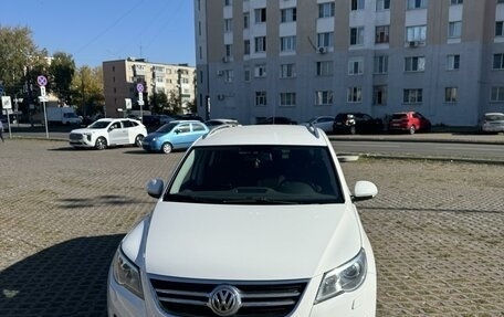 Volkswagen Tiguan I, 2008 год, 1 140 000 рублей, 2 фотография