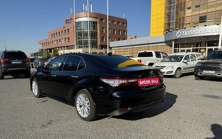 Toyota Camry, 2019 год, 2 980 000 рублей, 4 фотография