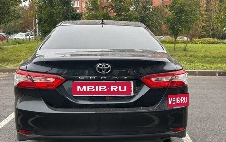 Toyota Camry, 2018 год, 2 770 000 рублей, 19 фотография