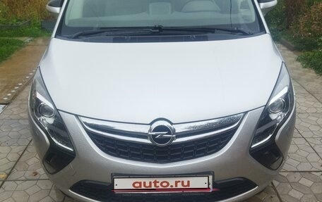 Opel Zafira C рестайлинг, 2013 год, 1 250 000 рублей, 1 фотография