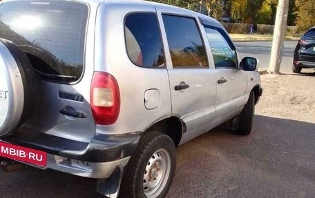 Chevrolet Niva I рестайлинг, 2004 год, 270 000 рублей, 2 фотография