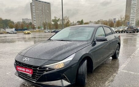 Hyundai Elantra, 2023 год, 2 600 000 рублей, 5 фотография