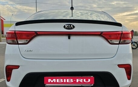 KIA Rio IV, 2018 год, 1 600 000 рублей, 3 фотография