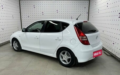 Hyundai i30 I, 2010 год, 850 000 рублей, 5 фотография