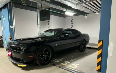 Dodge Challenger III рестайлинг 2, 2021 год, 5 499 000 рублей, 1 фотография