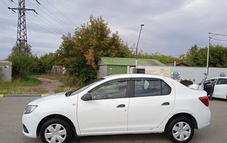 Renault Logan II, 2017 год, 570 000 рублей, 1 фотография