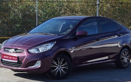 Hyundai Solaris II рестайлинг, 2013 год, 887 000 рублей, 1 фотография