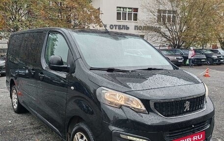 Peugeot Traveller I, 2020 год, 3 050 000 рублей, 2 фотография