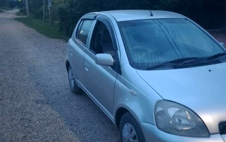 Toyota Vitz, 2000 год, 388 000 рублей, 1 фотография