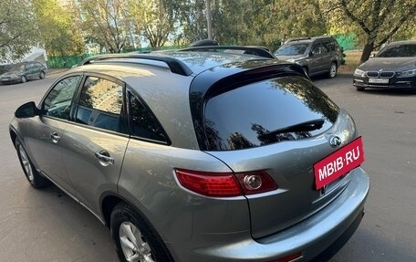 Infiniti FX I, 2004 год, 1 065 000 рублей, 9 фотография