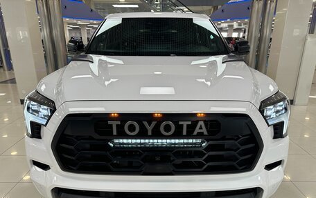 Toyota Sequoia, 2024 год, 16 449 000 рублей, 2 фотография