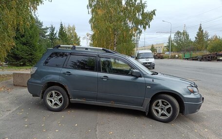 Mitsubishi Outlander III рестайлинг 3, 2004 год, 370 000 рублей, 4 фотография