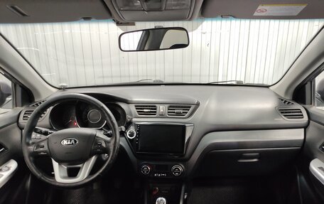 KIA Rio III рестайлинг, 2013 год, 800 000 рублей, 7 фотография