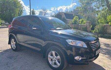 Toyota RAV4, 2010 год, 1 735 000 рублей, 2 фотография