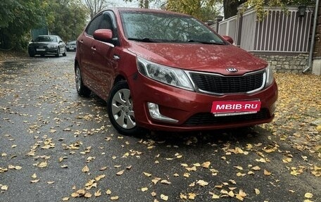 KIA Rio III рестайлинг, 2014 год, 890 000 рублей, 1 фотография