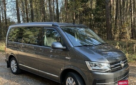 Volkswagen California T6, 2017 год, 7 000 000 рублей, 2 фотография