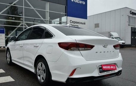 Hyundai Sonata VII, 2019 год, 1 990 000 рублей, 5 фотография