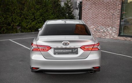 Toyota Camry, 2021 год, 3 990 000 рублей, 21 фотография