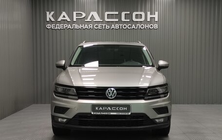 Volkswagen Tiguan II, 2017 год, 2 655 000 рублей, 3 фотография