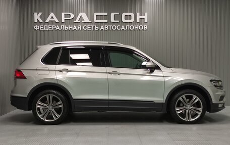 Volkswagen Tiguan II, 2017 год, 2 655 000 рублей, 6 фотография