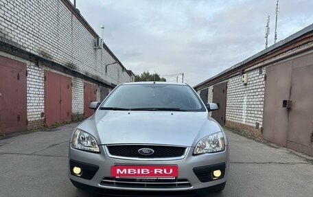 Ford Focus II рестайлинг, 2005 год, 580 000 рублей, 3 фотография