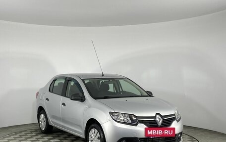 Renault Logan II, 2018 год, 850 000 рублей, 2 фотография