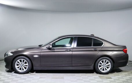 BMW 5 серия, 2012 год, 2 000 000 рублей, 8 фотография