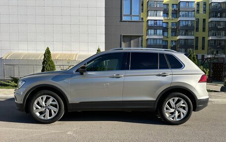 Volkswagen Tiguan II, 2019 год, 2 935 000 рублей, 3 фотография