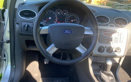 Ford Focus II рестайлинг, 2007 год, 400 000 рублей, 14 фотография