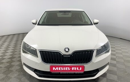 Skoda Superb III рестайлинг, 2018 год, 2 285 000 рублей, 2 фотография