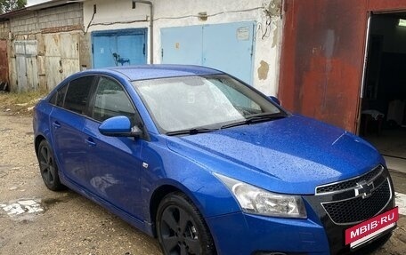 Chevrolet Cruze II, 2011 год, 830 000 рублей, 2 фотография