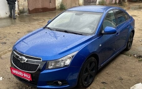 Chevrolet Cruze II, 2011 год, 830 000 рублей, 9 фотография