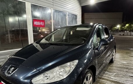 Peugeot 308 II, 2011 год, 599 900 рублей, 2 фотография