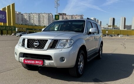 Nissan Pathfinder, 2012 год, 1 790 000 рублей, 1 фотография