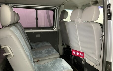 Volkswagen Transporter T5 рестайлинг, 2008 год, 1 200 000 рублей, 16 фотография