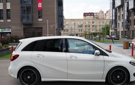 Mercedes-Benz B-Класс, 2014 год, 1 520 000 рублей, 4 фотография