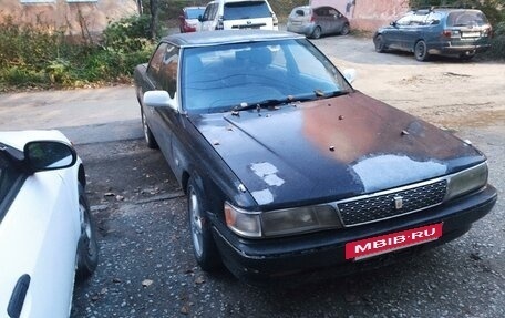 Toyota Chaser IV, 1989 год, 350 000 рублей, 2 фотография