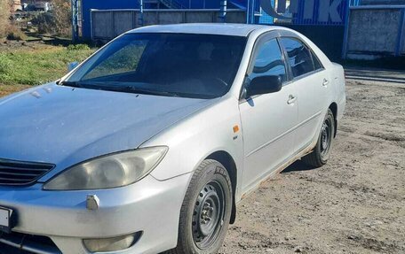 Toyota Camry V40, 2003 год, 670 000 рублей, 11 фотография