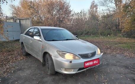 Toyota Camry V40, 2003 год, 670 000 рублей, 16 фотография