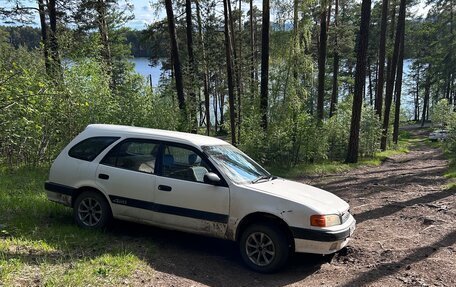 Toyota Sprinter Carib III, 1996 год, 320 000 рублей, 2 фотография