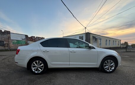 Skoda Octavia, 2018 год, 1 950 000 рублей, 3 фотография