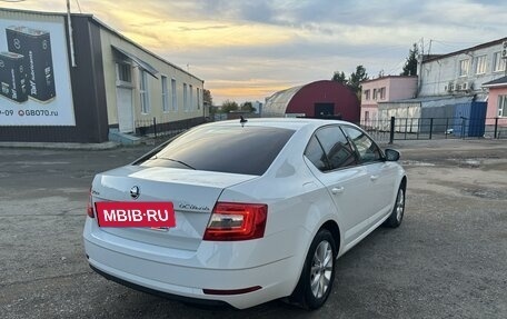 Skoda Octavia, 2018 год, 1 950 000 рублей, 4 фотография