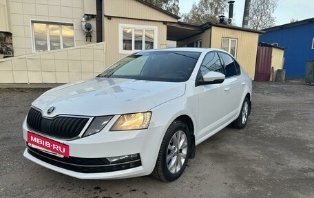 Skoda Octavia, 2018 год, 1 950 000 рублей, 8 фотография