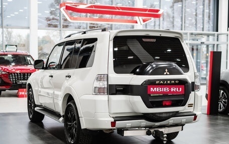 Mitsubishi Pajero IV, 2019 год, 4 000 000 рублей, 9 фотография