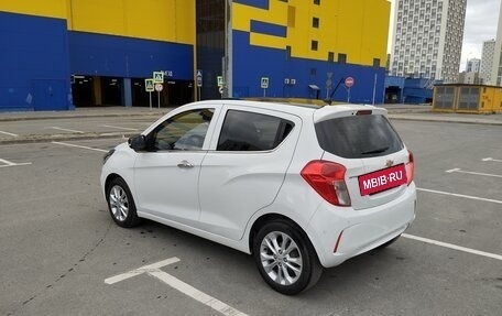 Chevrolet Spark IV, 2021 год, 1 350 000 рублей, 5 фотография