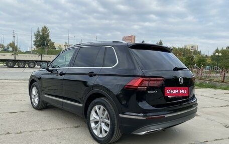 Volkswagen Tiguan II, 2018 год, 3 890 000 рублей, 7 фотография