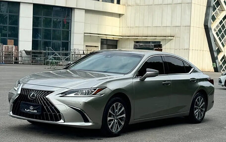 Lexus ES VII, 2021 год, 3 200 000 рублей, 10 фотография